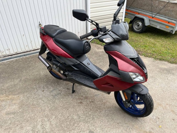 Eladó Aprilia Sr 50 Factory Ditech összes alkatrésze