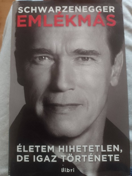 Elad Arnold Schwarzenegger knyv