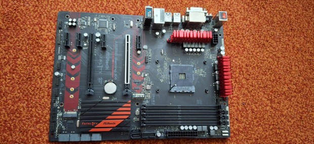 Elad Asrock Fatal1ty AB350 alaplap