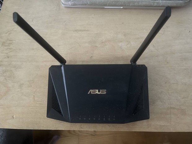 Elad Asus Rt-ax56U router