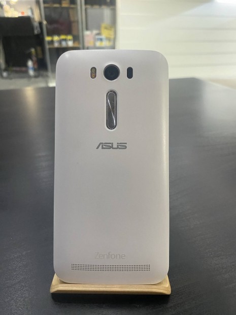 Elad Asus zenfone 2