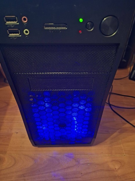 Eladó Asztali Pc 6.Genes i5 6400,8Gb DDR3L ,120Gb SSD