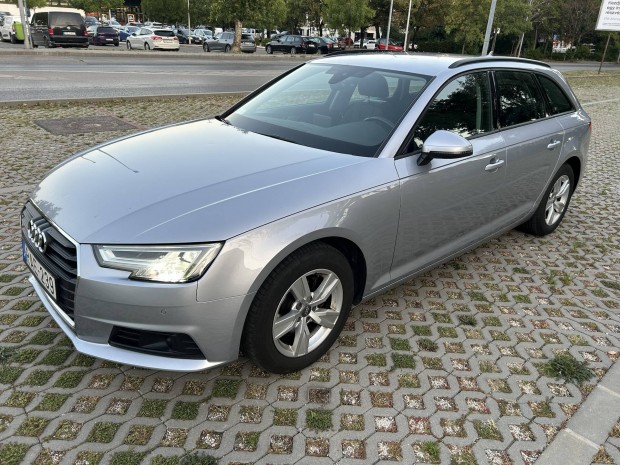 Eladó Audi A4 Avant 35 TDI Basis S-tronic
