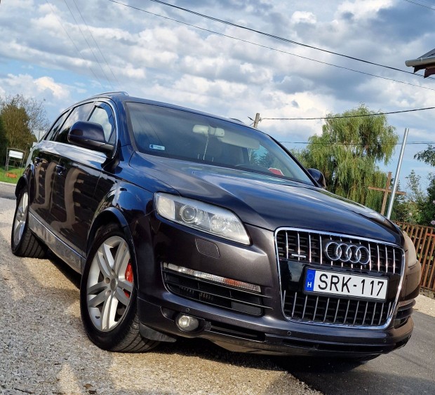 Elad Audi Q7