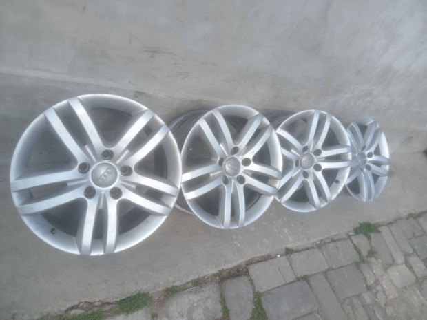 Elad� Audi alufelni garnit�ra Col 18