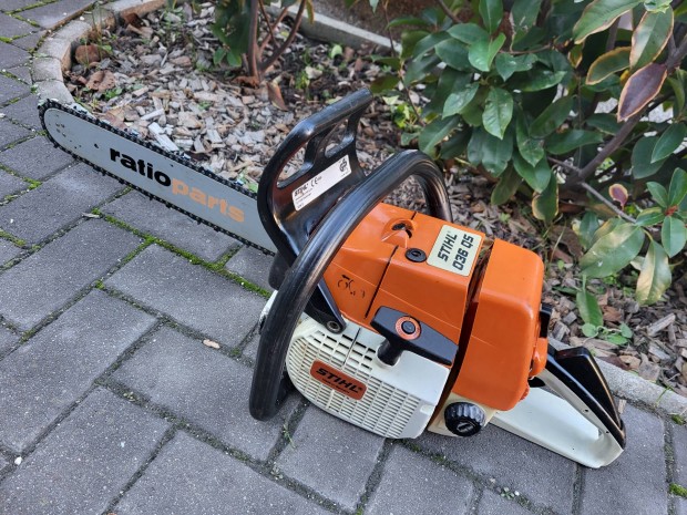 Elad Ausztribl egy gyri stihl 036 QS frsz!