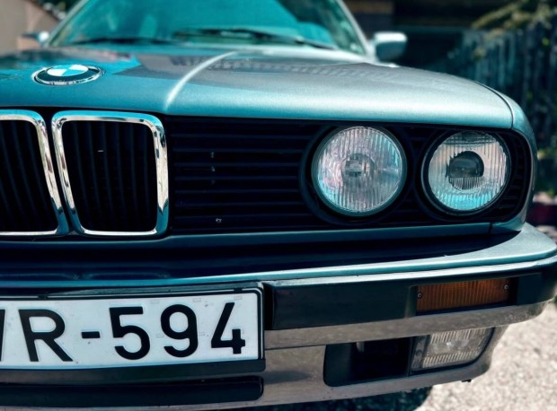 Elad BMW 318i
