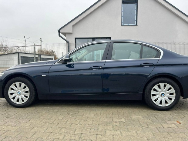 Elad BMW 320D Full Extrkkal