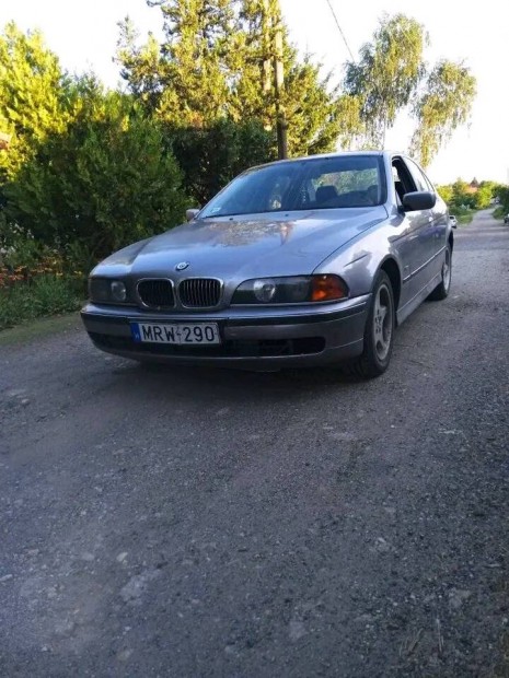 Elad BMW E39 