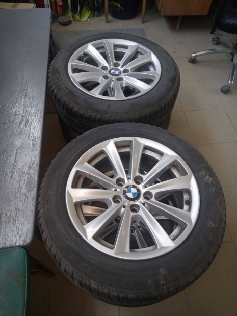 Elad BMW Felni Ti Pirelli gumival