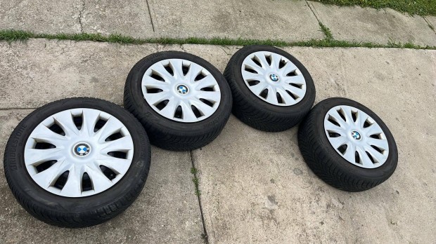 Eladó BMW Felni szett Téli Gumival