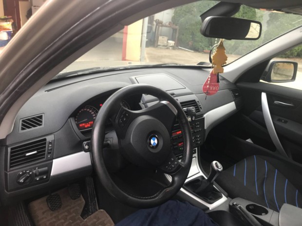 Elad BMW X3 terepjr!