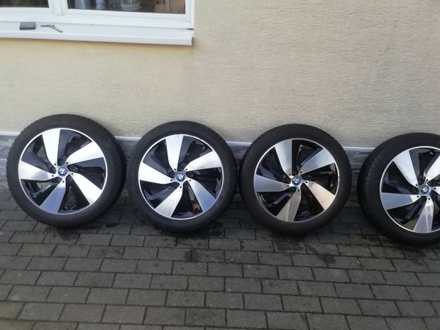 Elad BMW i3/i3S  429 turbina garnitra Bridgestone tligumikkal. 