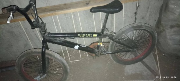 Elad BMX 4 peggel