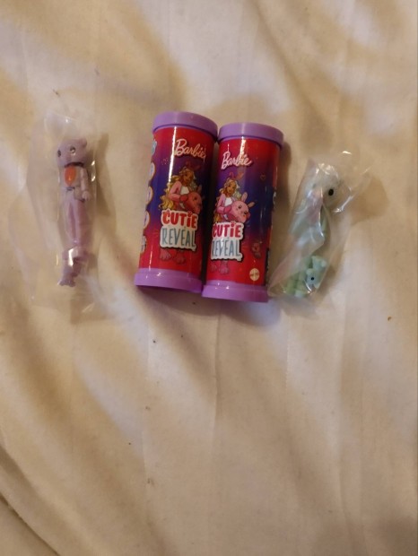 Elad Barbie Cutie Reveal Miniverse 