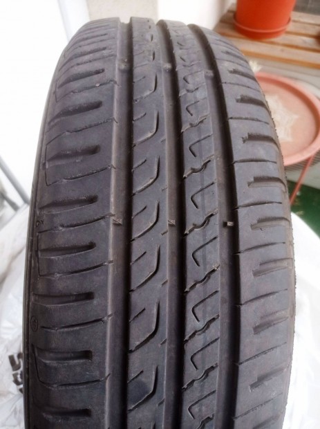 Elad� Barum Bravuris 5 ny�ri gumi, 4 db