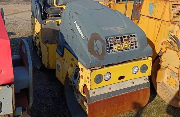Eladó/Bérelhető Bomag BW 80 Ad-5