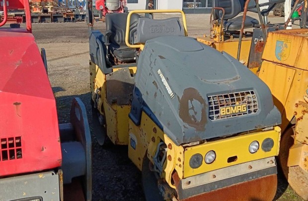 Eladó/Bérelhető Bomag BW 80 Ad-5
