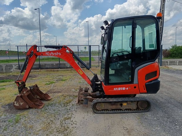 Eladó/Bérelhető Kubota Kx 016-4 minikotró