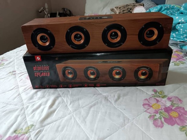 Eladó Bluetooth hang fal