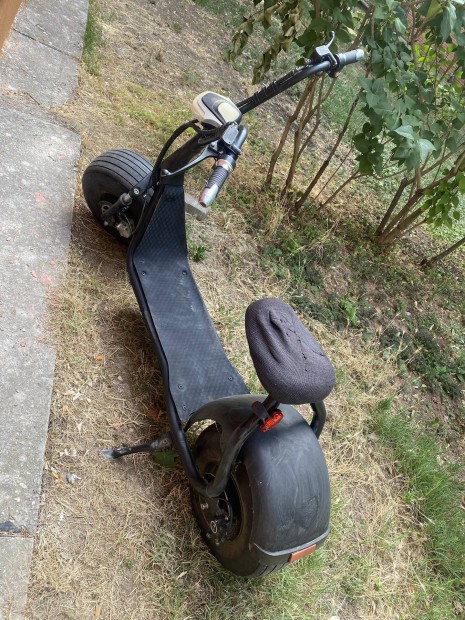 Eladó Blueway City Coco elektromos robogó - Bluetooth, riasztó