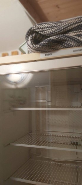 Eladó Bosch 180l.italhűtő