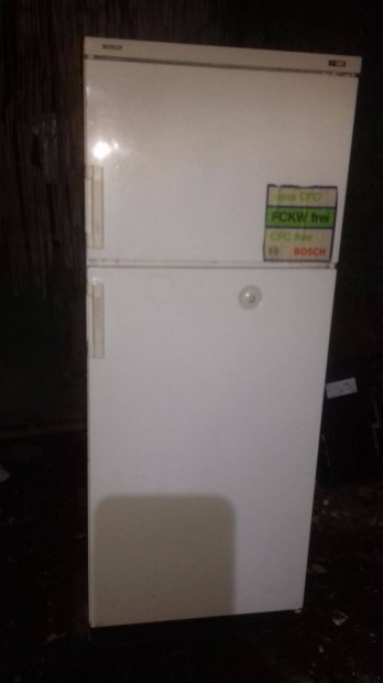 Eladó Bosch kombinált hűtőszekrény hűtő
