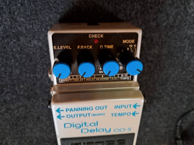 Elad Boss DD-5 Digital Delay