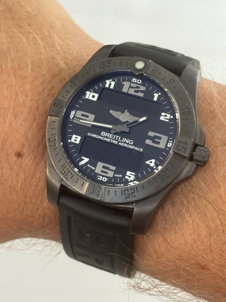 Elad Breitling Aerospace Evo Night Mission