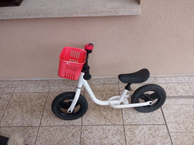 Elad Btwin Futbicikli, 10" - Runride 100