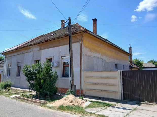 Elad� CEGL�DI 46 m2 h�zr�sz.