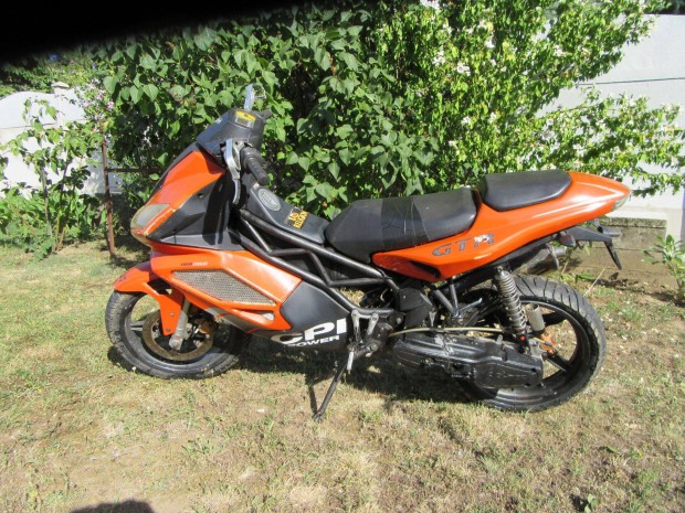 Elad CPI GTR 50 robog