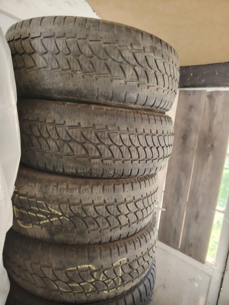 Elad C gumik 235/65 R16 C