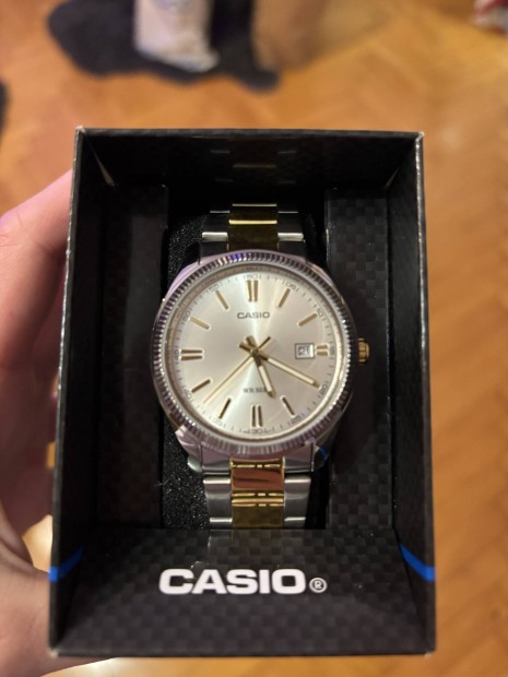 Elad Casio Bicolor frfi karra