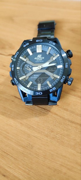 Elad Casio Edifice ECB-2000CB.