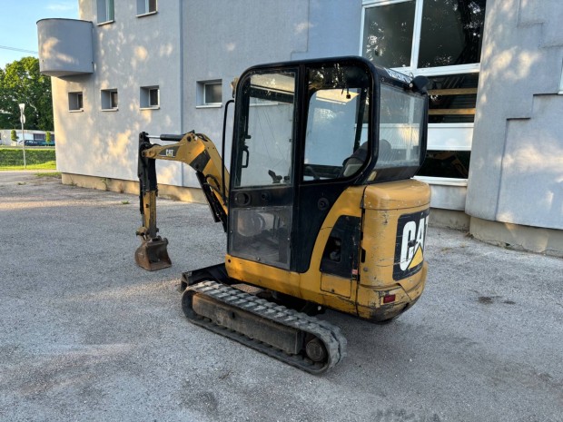 Elad Cat 301.8c Minikotr!