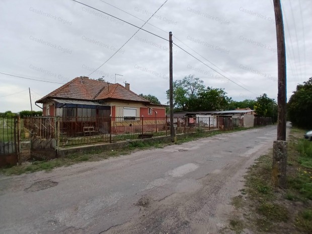 Elad� Cegl�di 69 m2 Csal�di H�z.