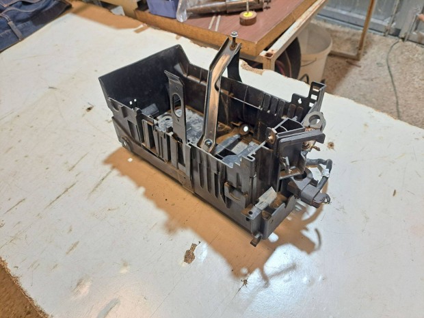 Elad Chevrolet Cruze akksi tlca / akkumultor tlca manyag