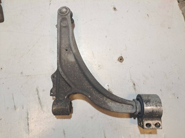 Elad Chevrolet Cruze lengkar bal els als lengkar