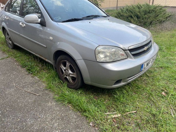Elad Chevrolet Lacetti 1.4 16v Elite