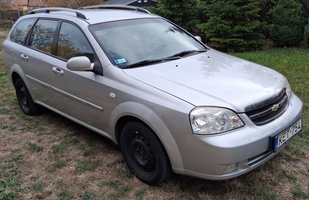 Eladó Chevrolet Lacetti 1.6SW (kombi) első tulajdonostól!