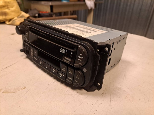 Eladó Chrysler rádió / fejegység MU9CY24G autórádió tc1aa1413k3041