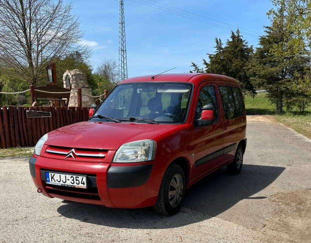 Eladó Citroen Berlingo 1.4 Benzin