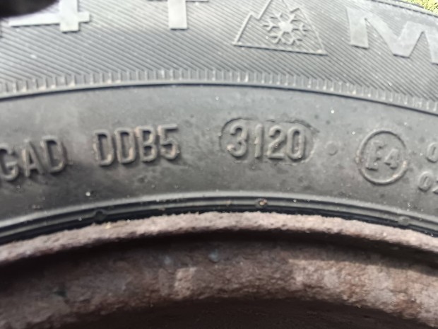 Elad� Citroen lemezfelni garnit�ra 14coll!