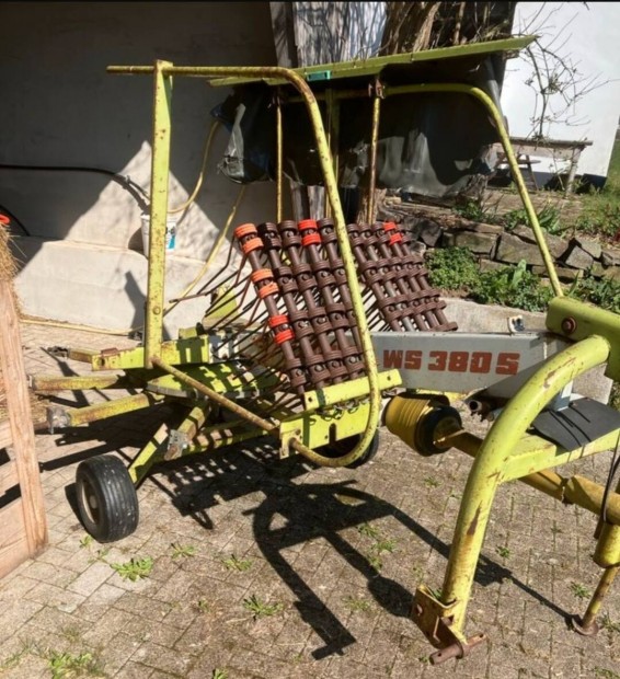 Elad� Class Rendsodr� 