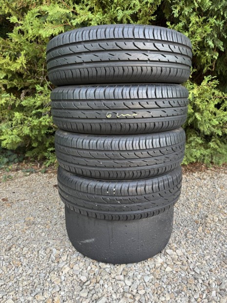 Eladó Continental Premiumcontact2 175/65 R15 nyári gumi 4db!