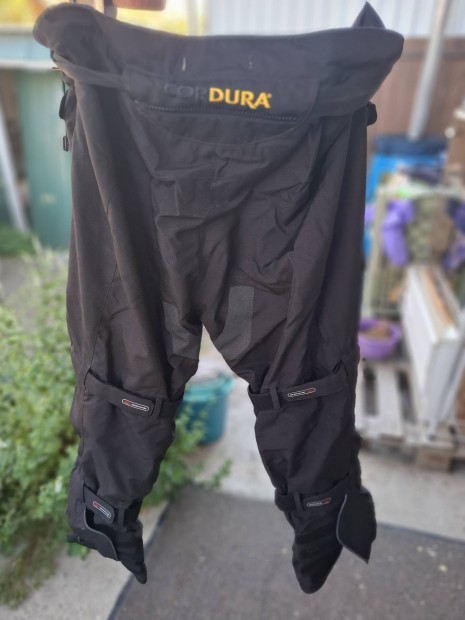 Eladó Cordura protektoros motoros nadrág
