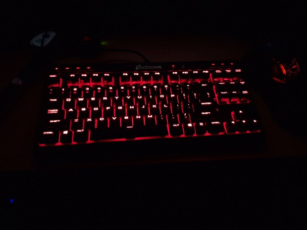 Elad Corsair K63 gaming billentyzet jszer!