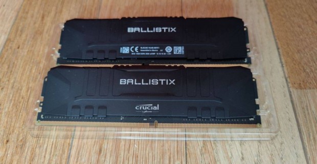 Eladó Crucial Ballistix DDR4 3600MHz CL16 2x8GB RAM