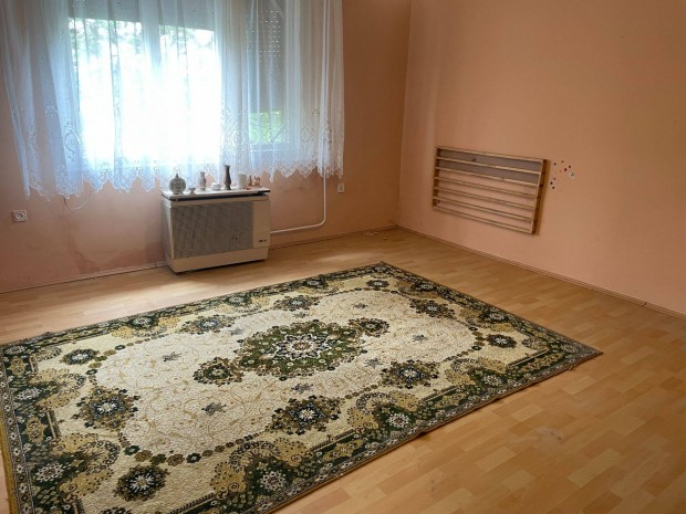 Elad Csaldi Hz Nagykll Csendes Rszn Azonnal Kltzhet, Teher
